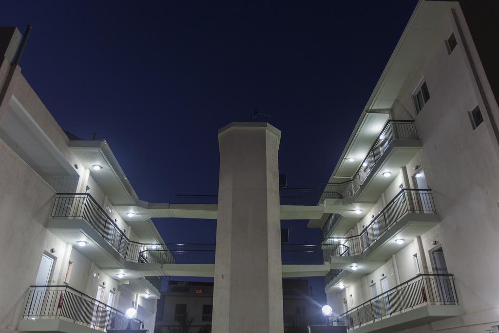 Xenion Ioannina Aparthotel Exteriör bild